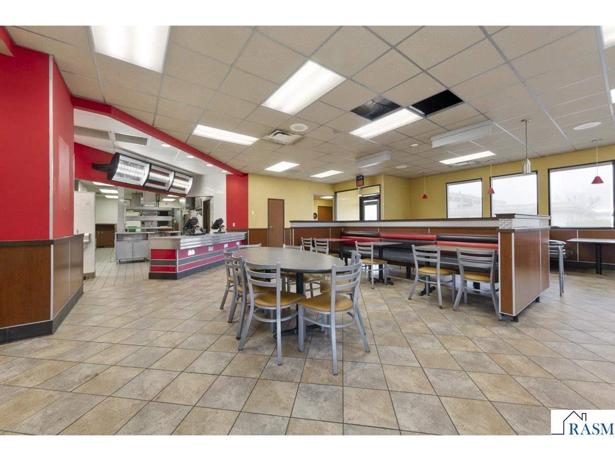 101 W Lind Court Mankato MN 56001 7039040 image8