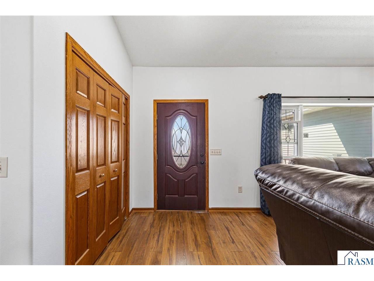 1010 N 5th Street Saint James MN 56081 7039828 image10