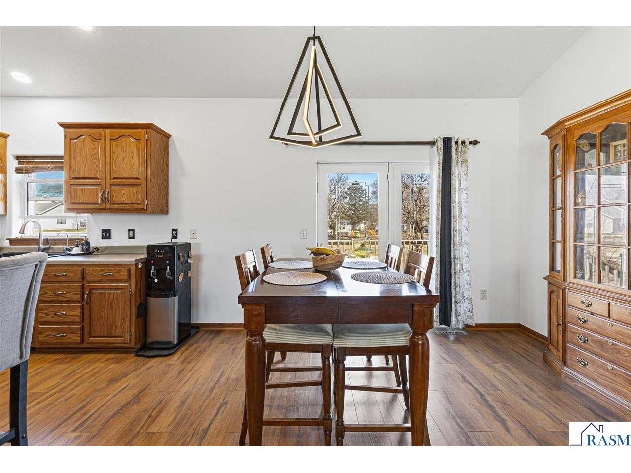 1010 N 5th Street Saint James MN 56081 7039828 image16