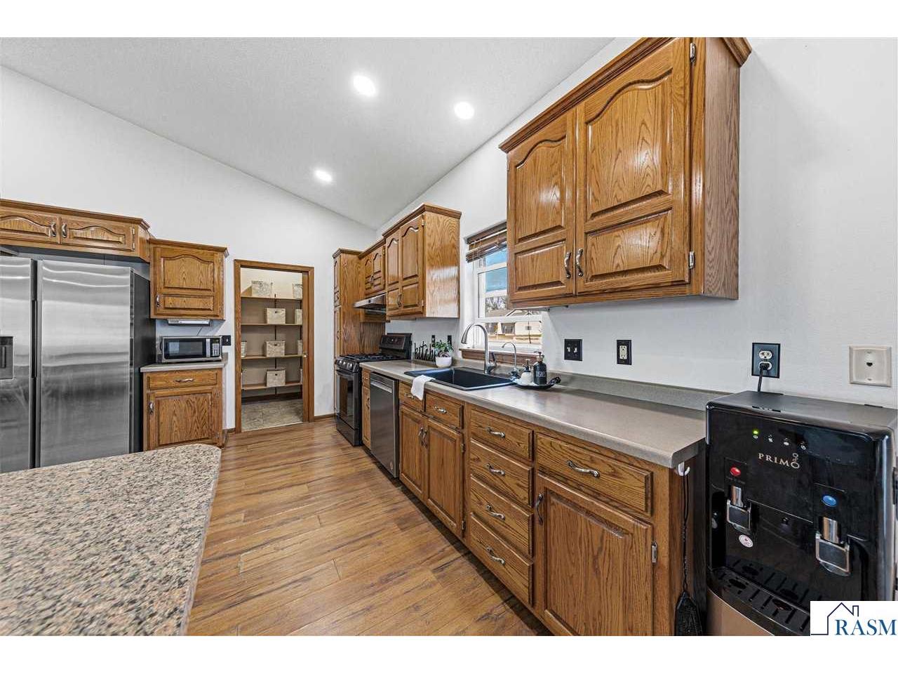 1010 N 5th Street Saint James MN 56081 7039828 image18