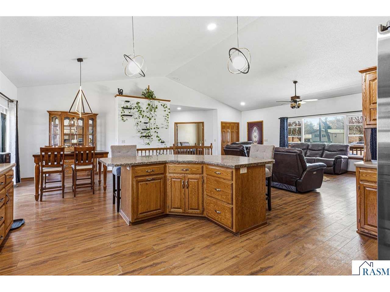 1010 N 5th Street Saint James MN 56081 7039828 image23