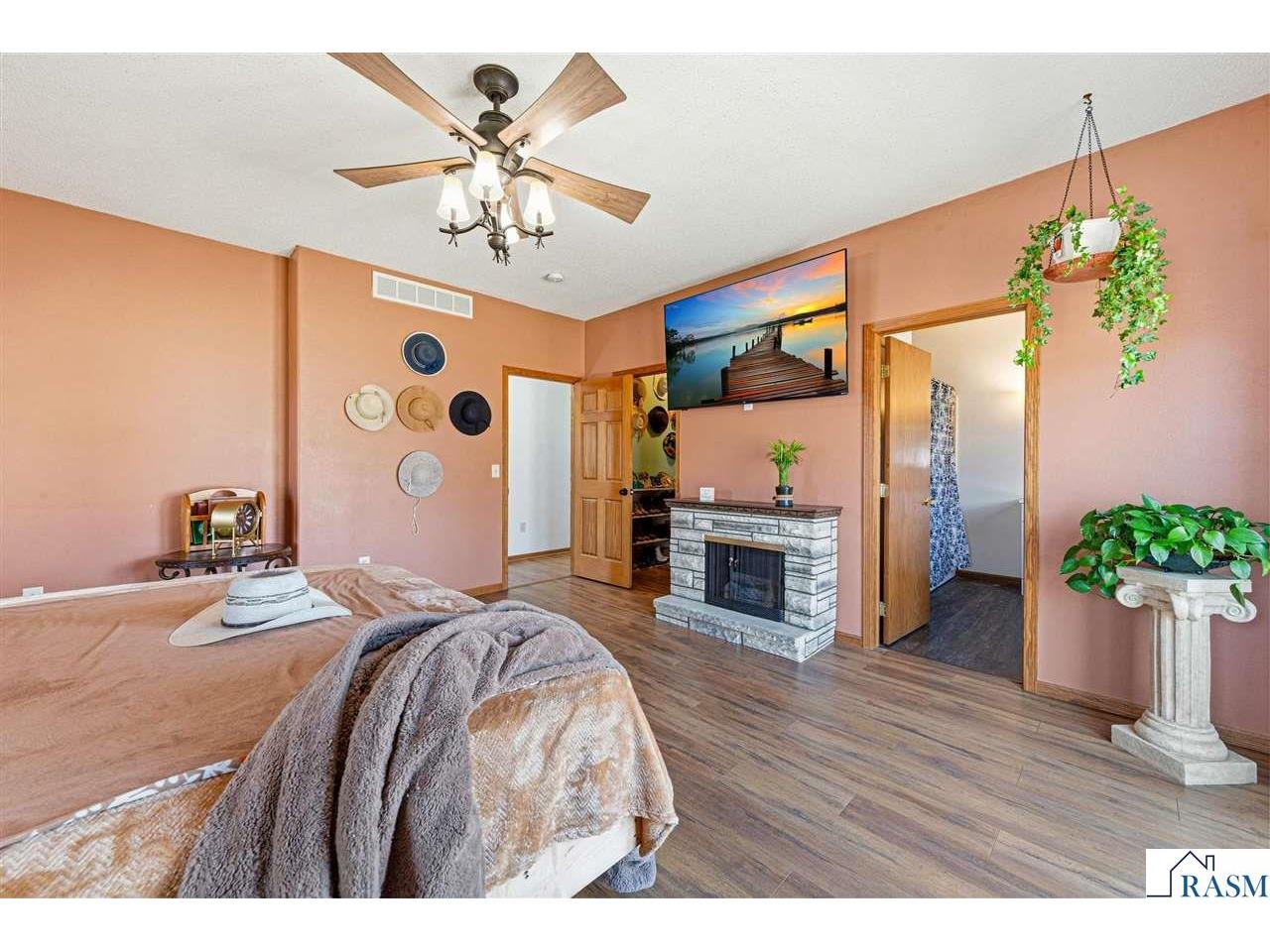1010 N 5th Street Saint James MN 56081 7039828 image31