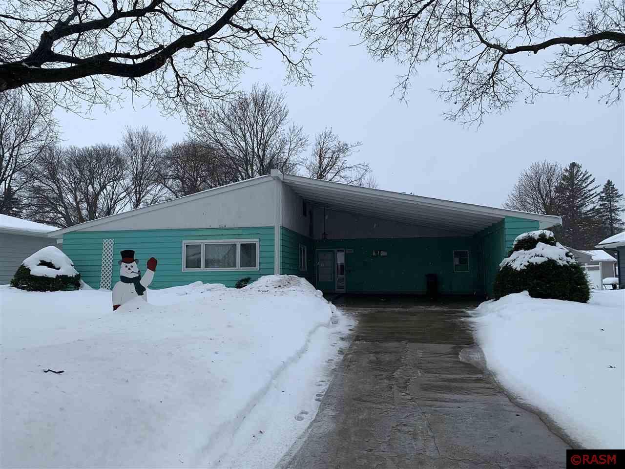 1010 S 5th Street Saint James MN 56081 7031538 image1