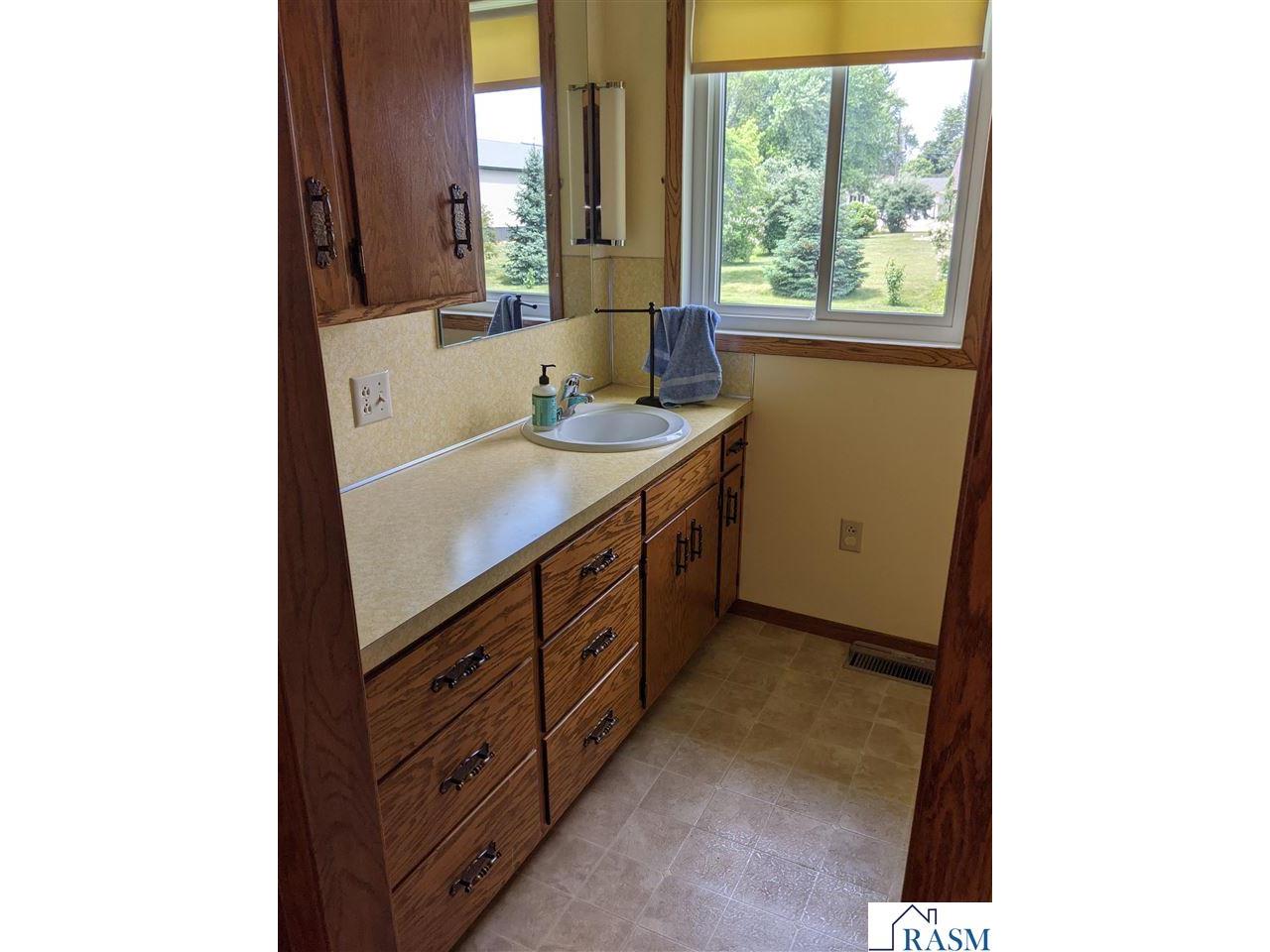 1012 3rd Street Nicollet MN 56074 7038651 image32