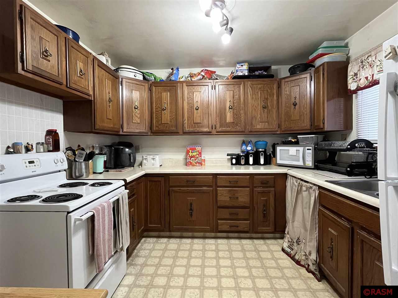 1014 N 8th Avenue Saint James MN 56081 7037880 image16