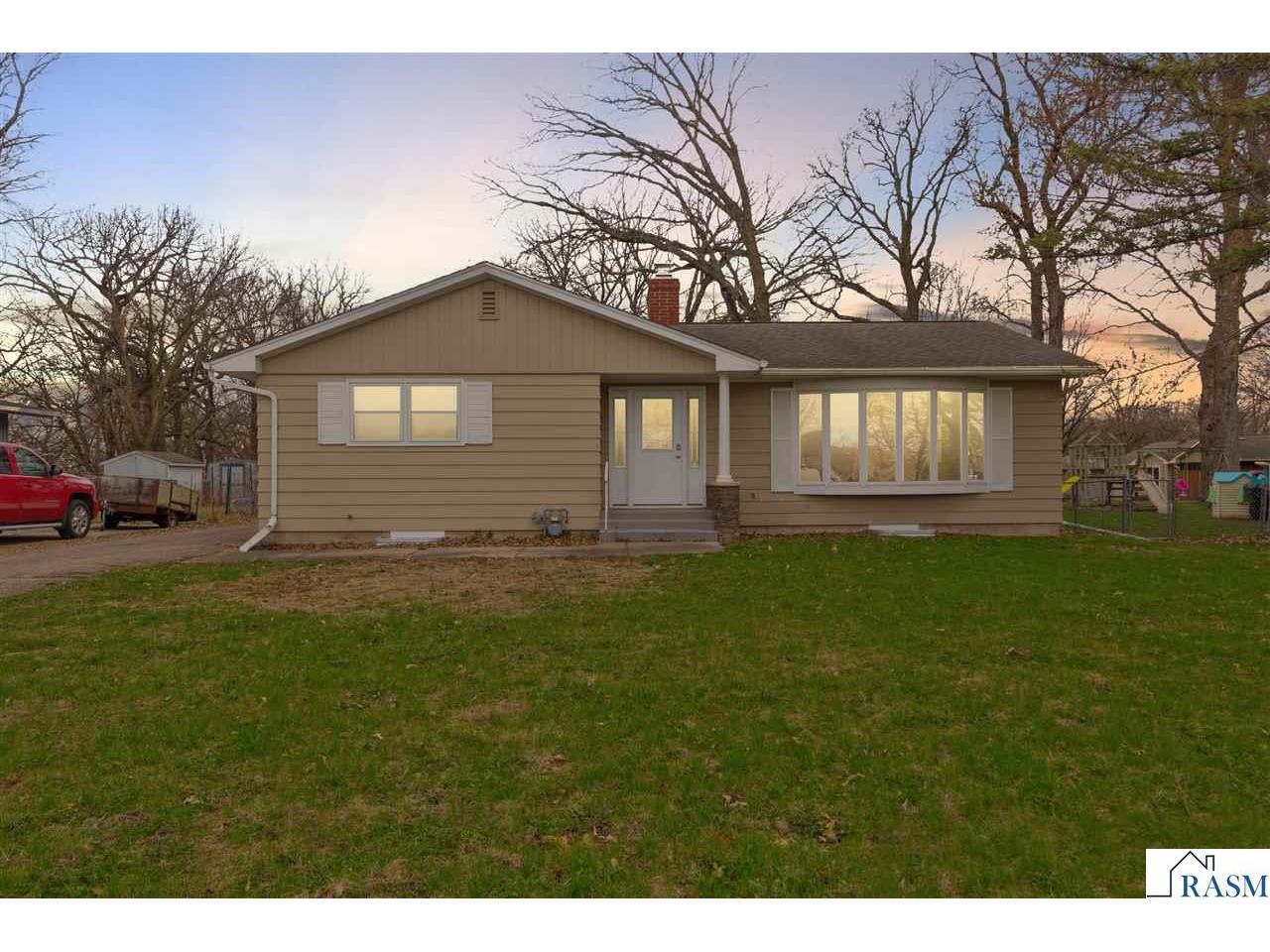 1016 Summit Avenue New Ulm MN 56073 7039926 image1