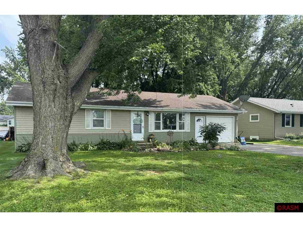 1017 N Court Street Le Sueur MN 56058 7038246 image1