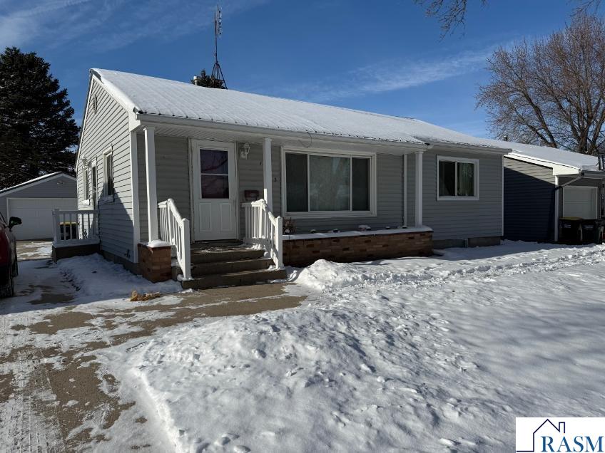 1023 N Eighth Street Saint James MN 56081 7039234 image1