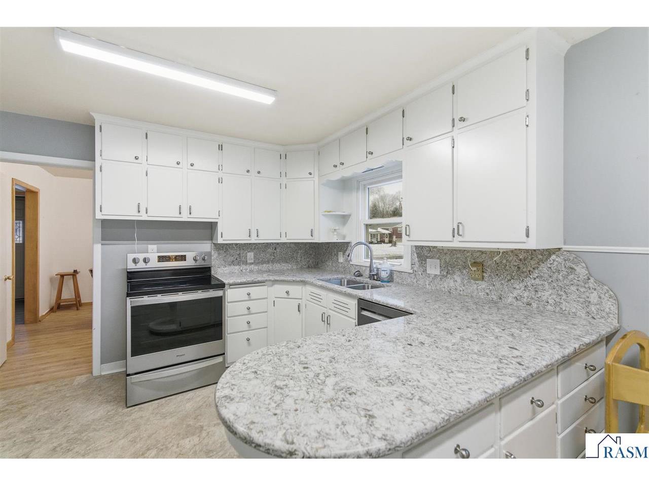 1025 S Seventh Street Saint James MN 56081 7039249 image17