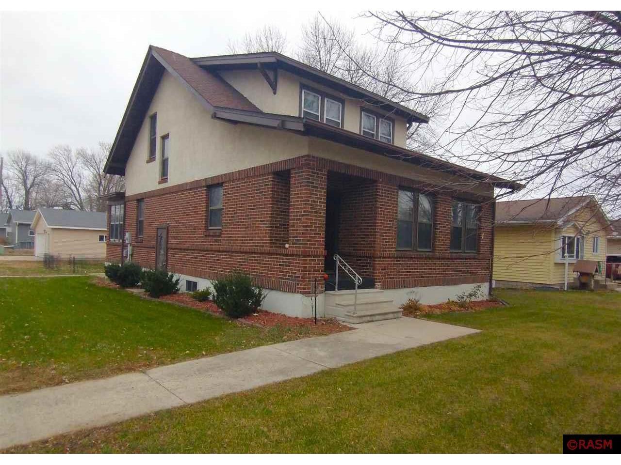 1026 N Garden Street New Ulm MN 56073 7033795 image1