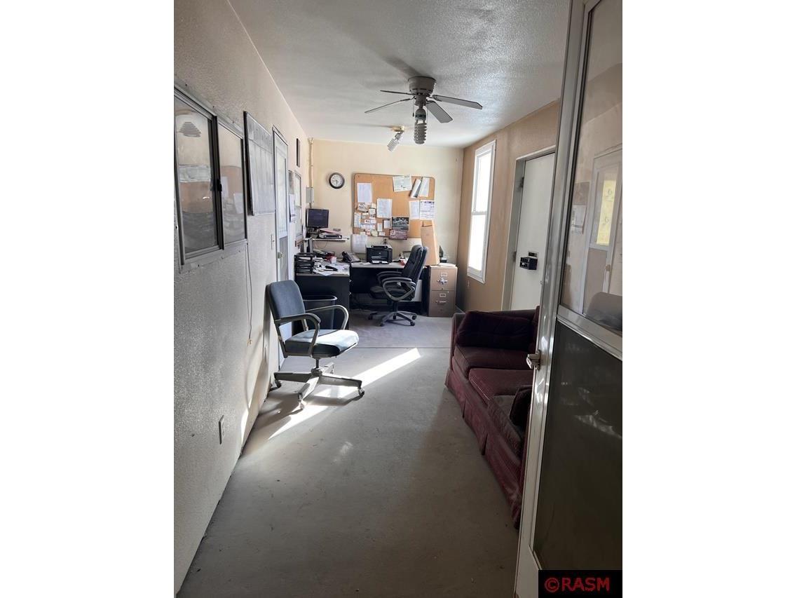 1027 E 7th Street Blue Earth MN 56013 7034338 image11