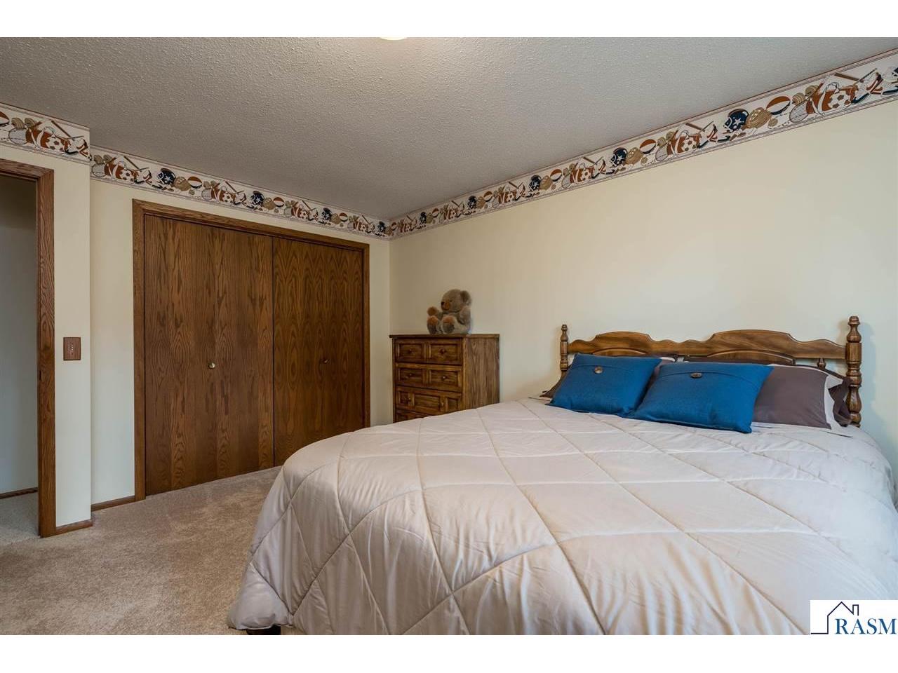 1028 Shady Oak Drive North Mankato MN 56003 267040821 image28
