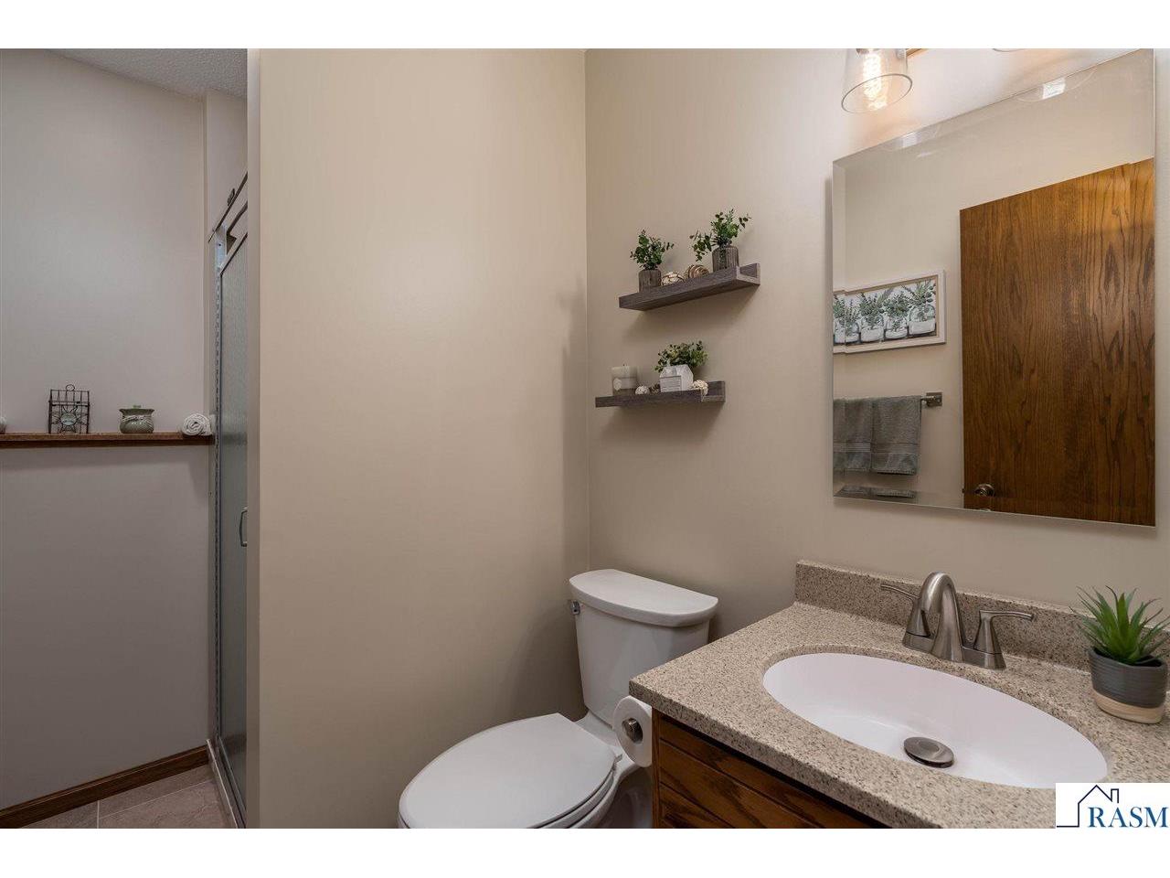 1028 Shady Oak Drive North Mankato MN 56003 267040821 image37