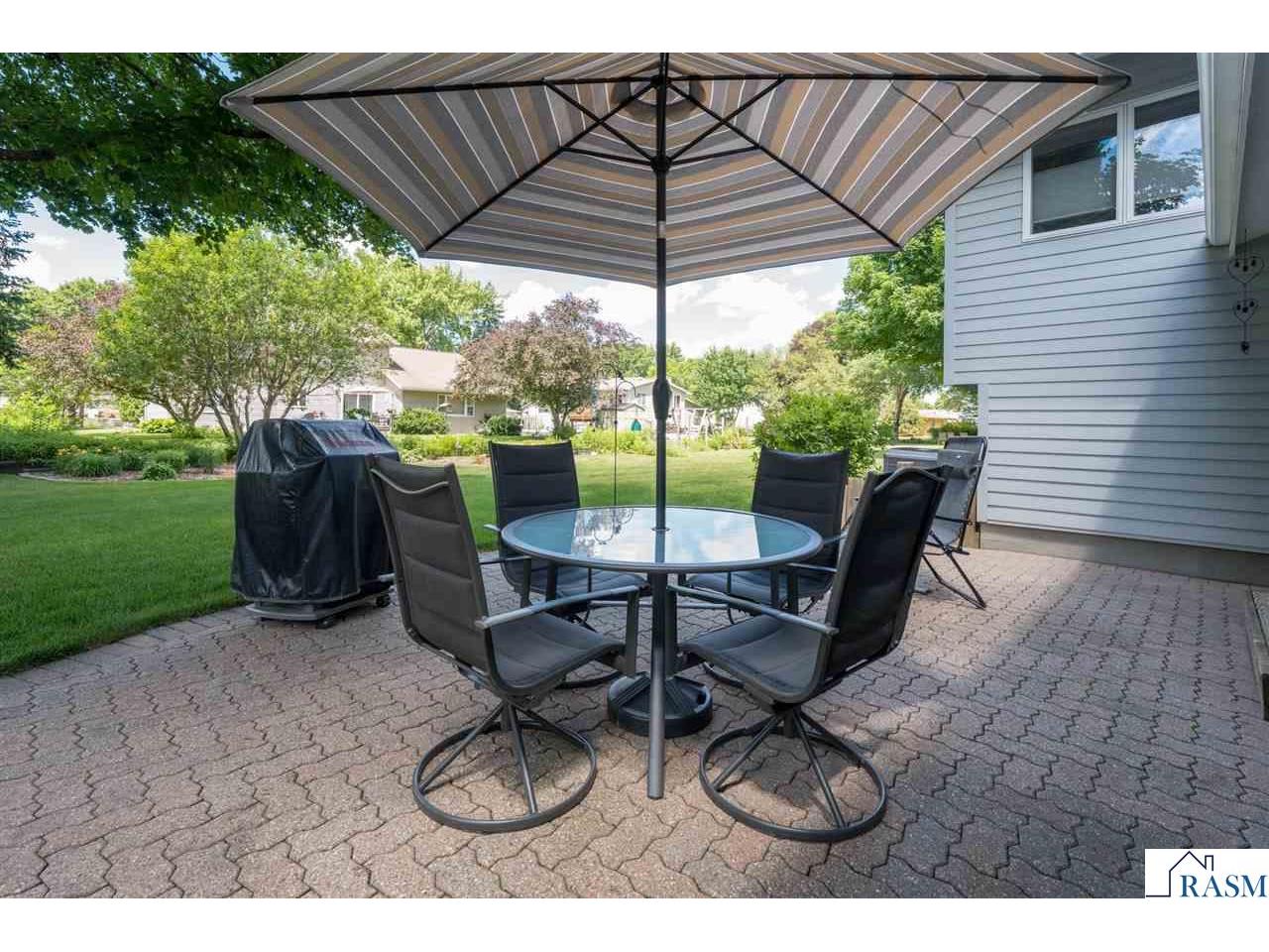 1028 Shady Oak Drive North Mankato MN 56003 267040821 image7