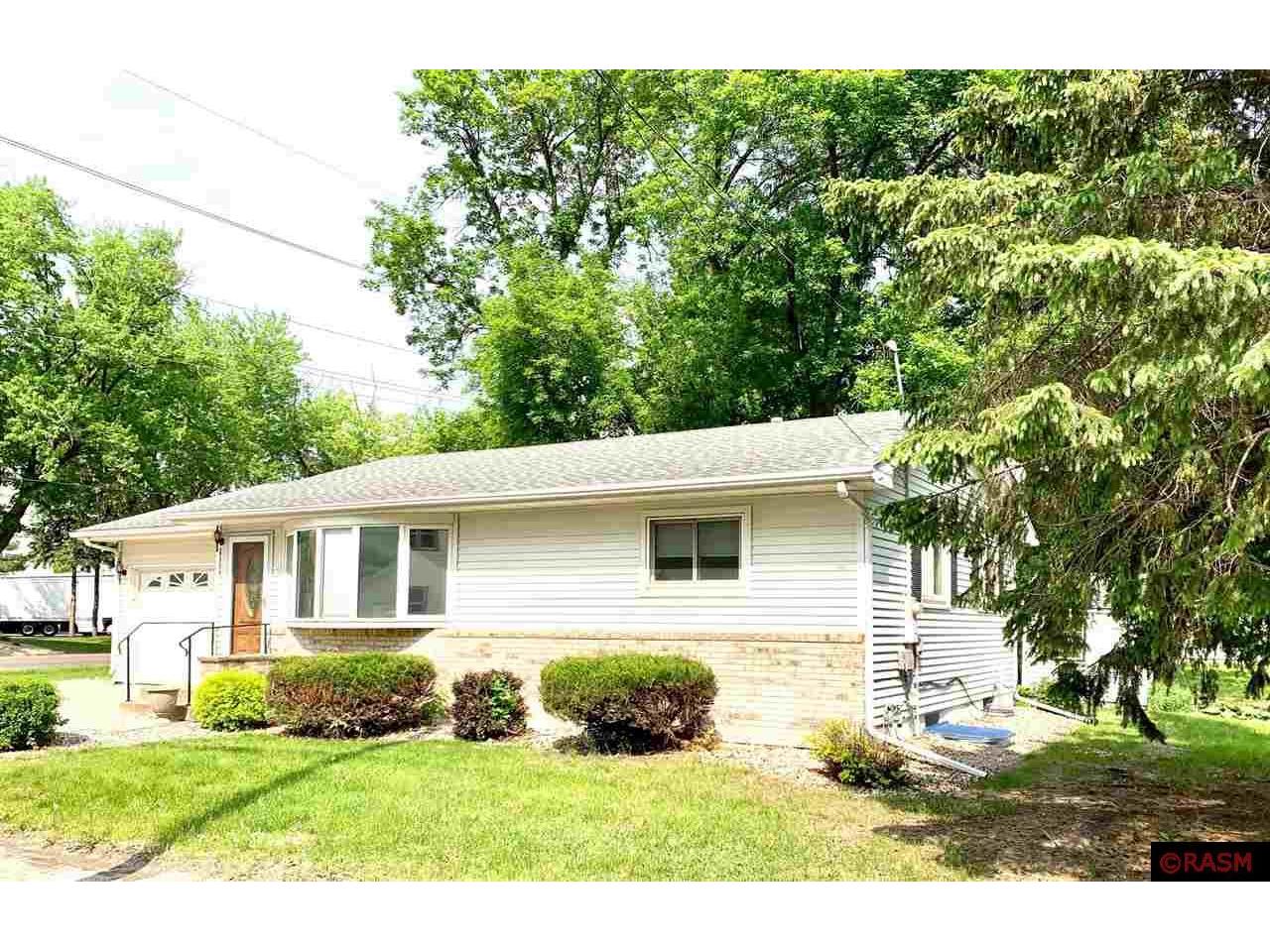 1032 Quincy Street North Mankato MN 56003 7032465 image1