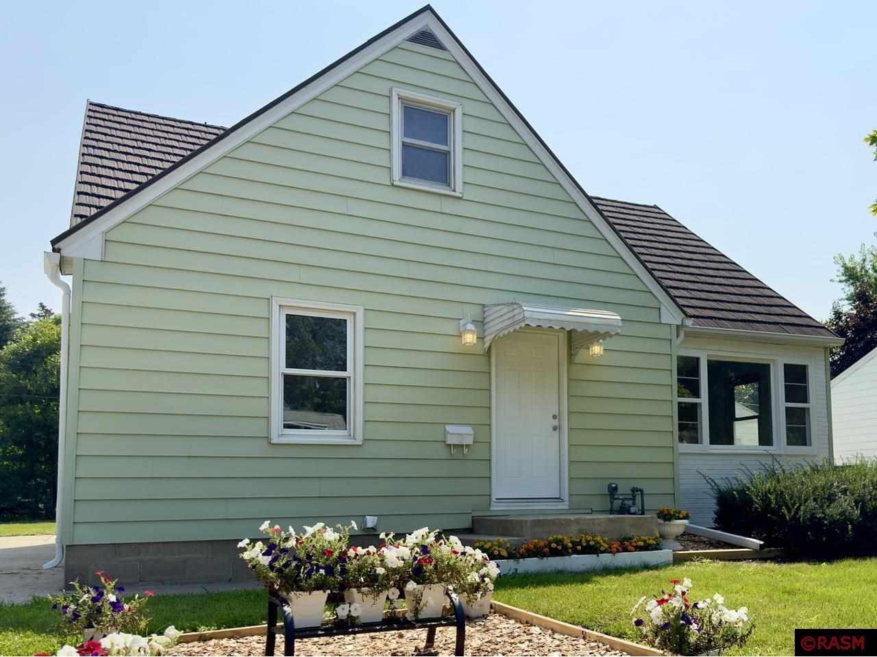 1037 Grandview Avenue Owatonna MN 55060 7035656 image1