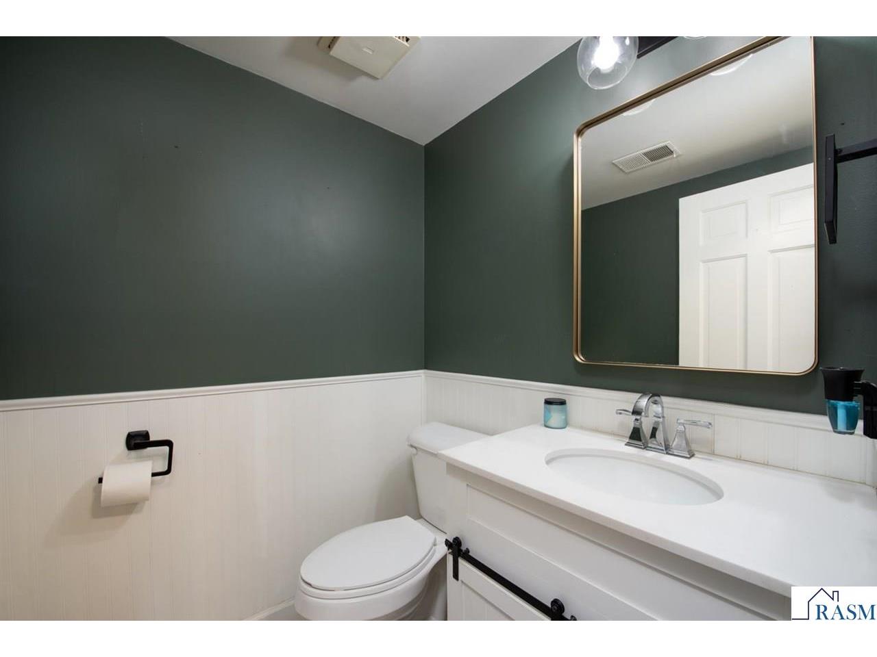 1037 Oak Terrace Drive North Mankato MN 56003 7039899 image17