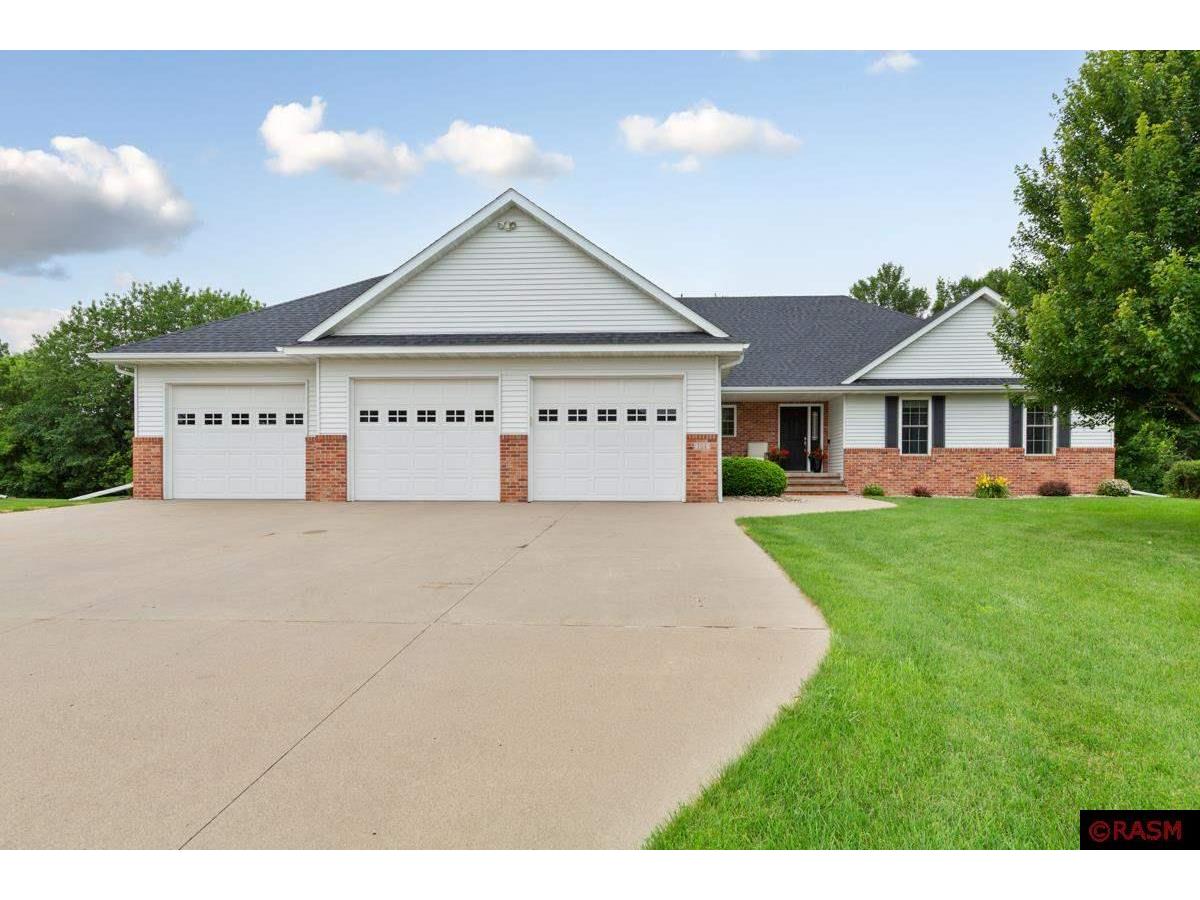 104 Creekside Drive Mankato MN 56001 7038046 image1