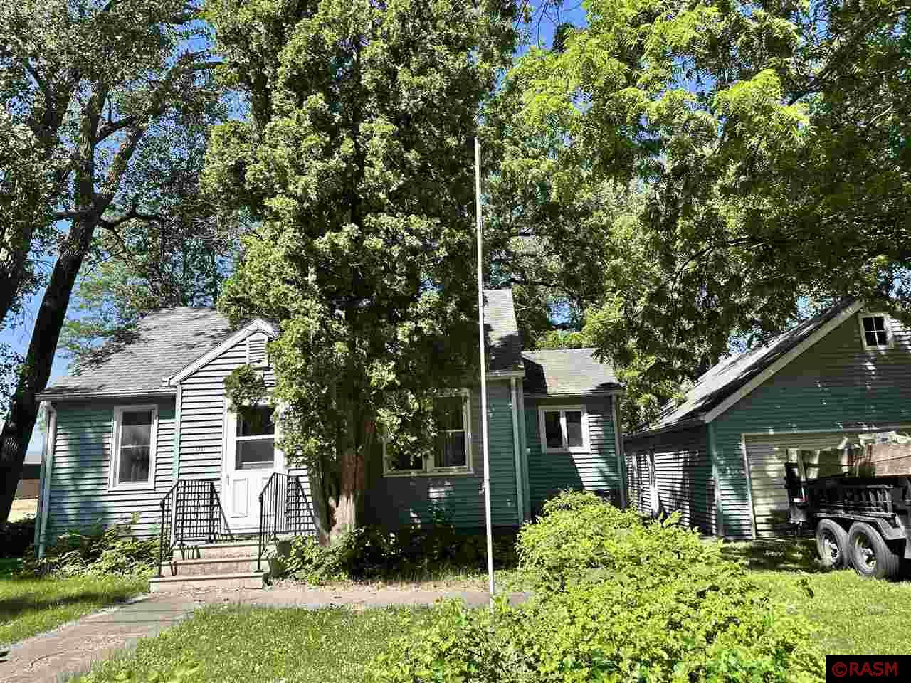 104 N 3rd St Eagle Lake MN 56024 7037981 image1