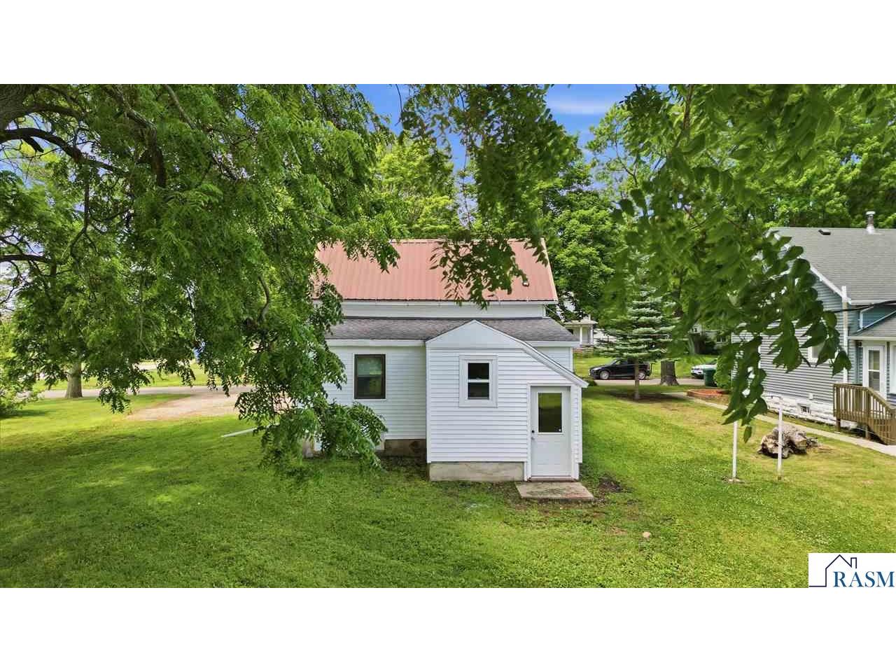 104 N Secor Street Bricelyn MN 56014 267040698 image20