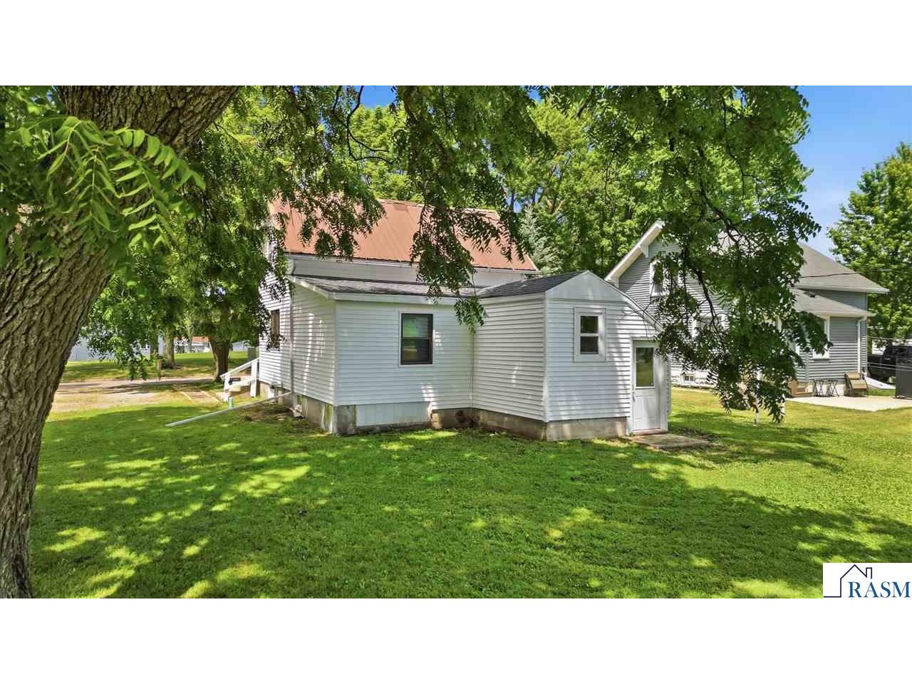 104 N Secor Street Bricelyn MN 56014 267040698 image22