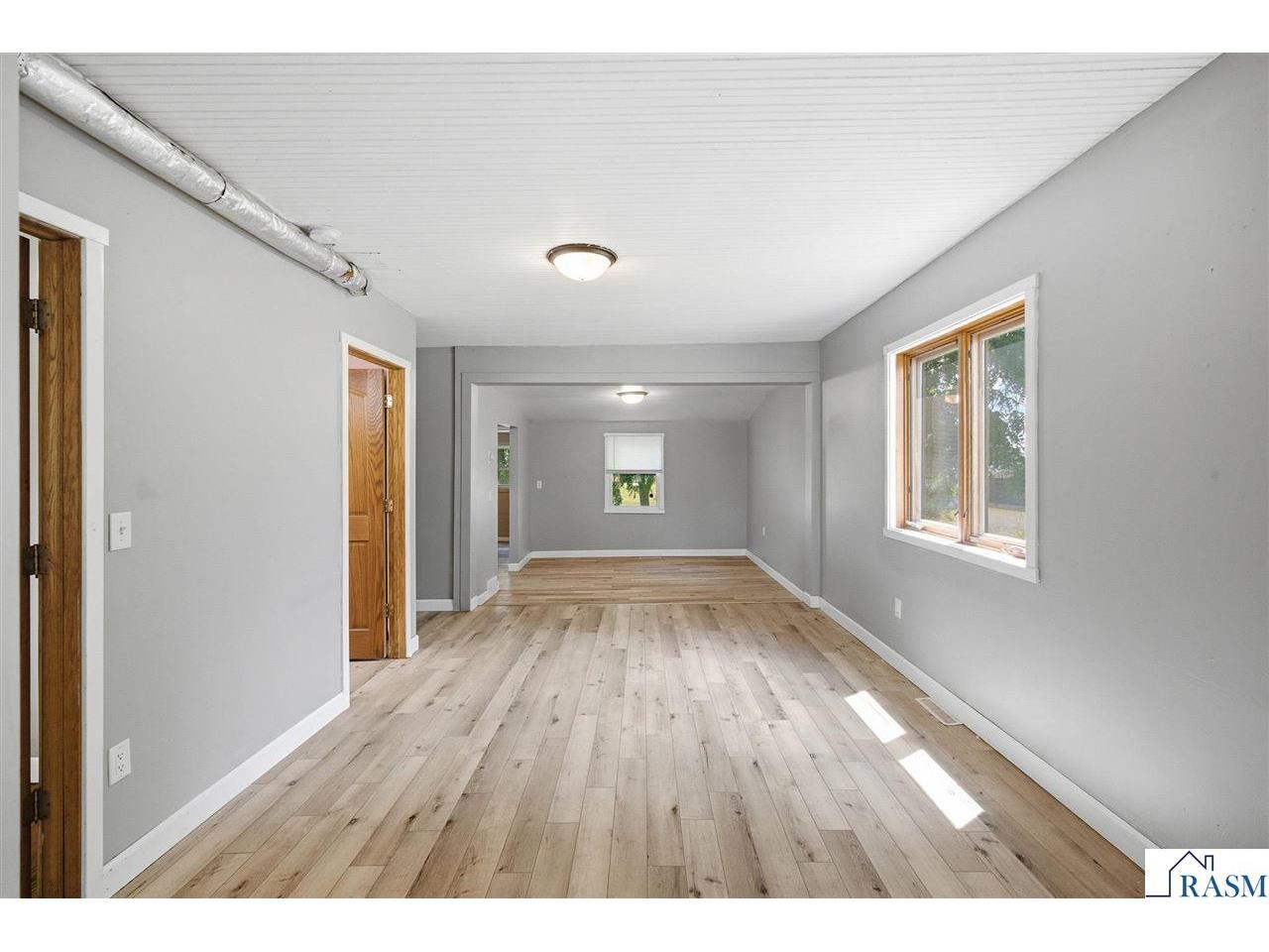 104 N Secor Street Bricelyn MN 56014 267040698 image6