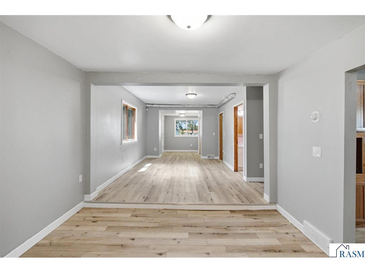 104 N Secor Street Bricelyn MN 56014 267040698 image7