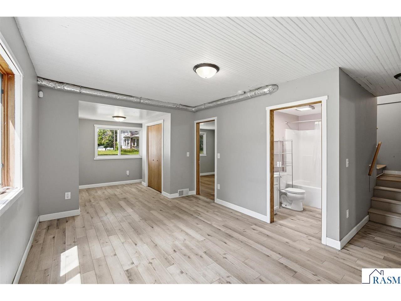 104 N Secor Street Bricelyn MN 56014 267040698 image8