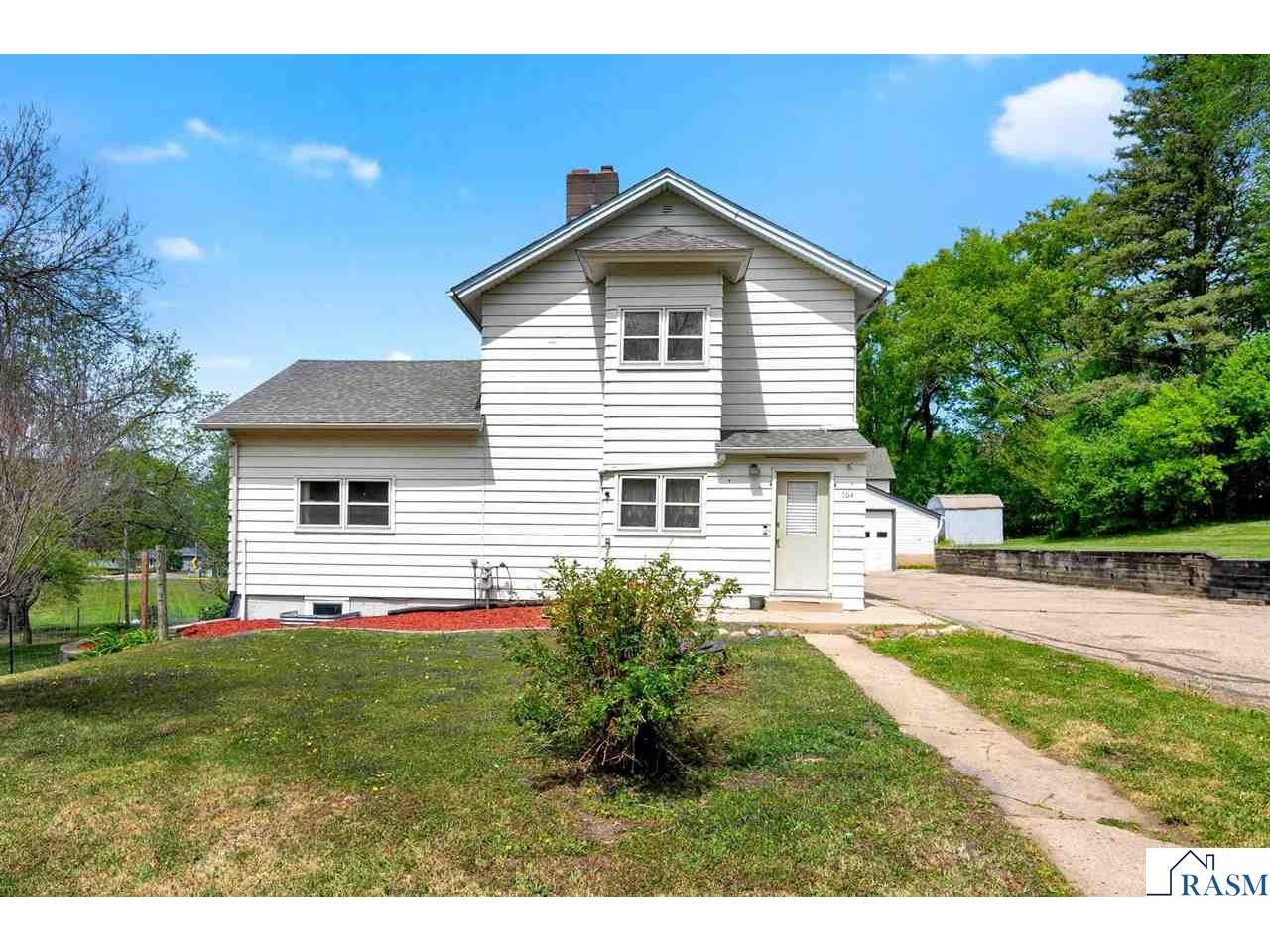 104 NE Frank Avenue Elysian MN 56028 7040315 image1