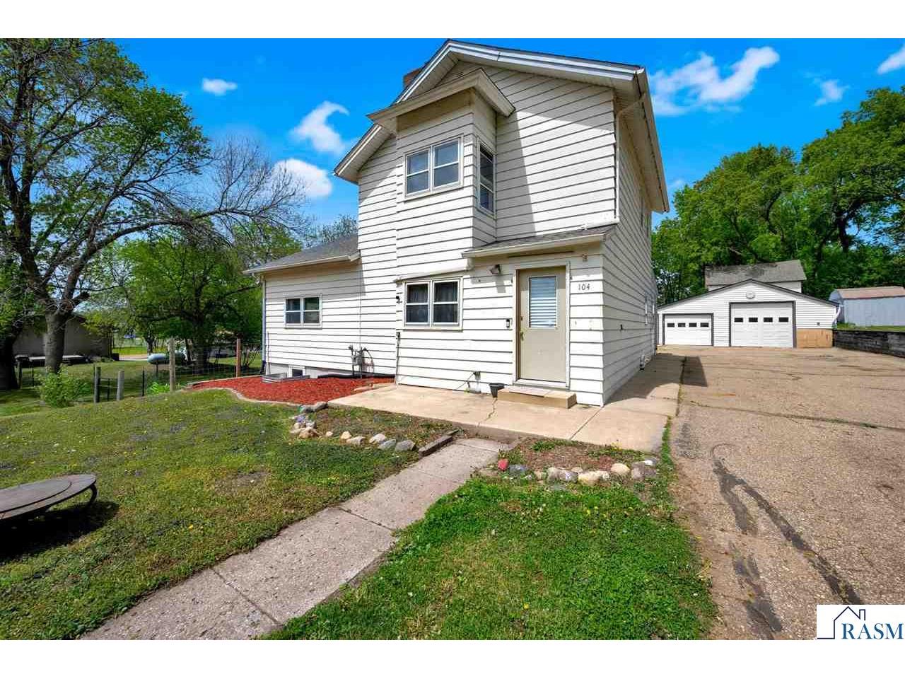 104 NE Frank Avenue Elysian MN 56028 7040315 image3