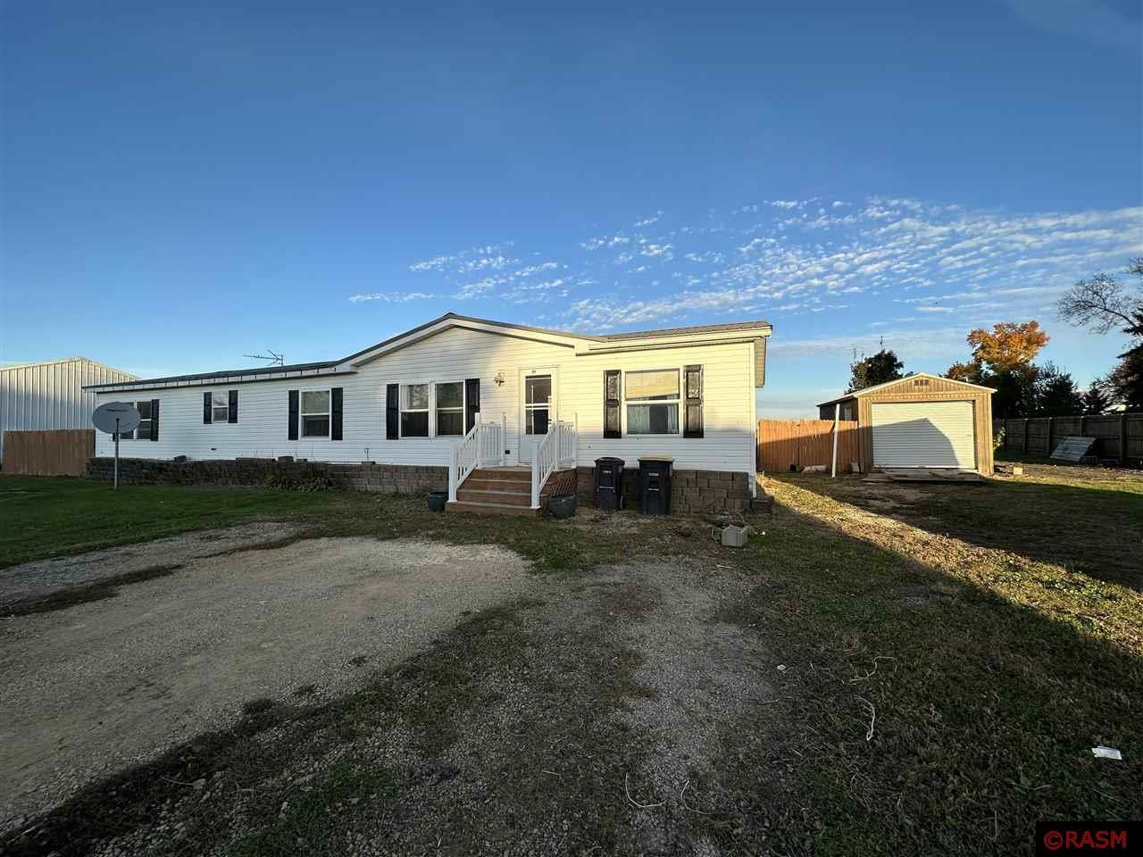 104 Railroad Street Vernon Center MN 56090 7033617 image1