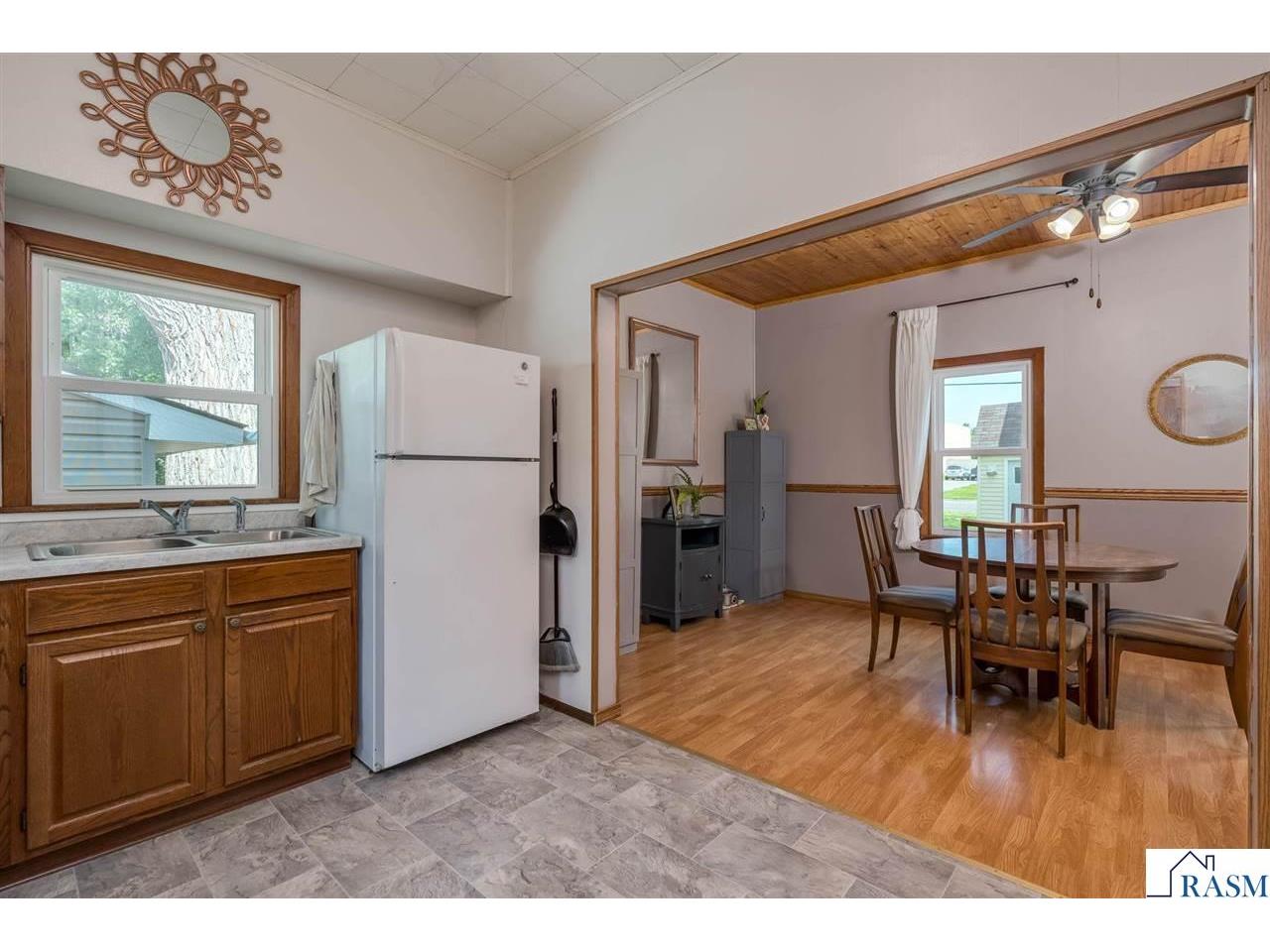 1041 Quincy Street North Mankato MN 56003 267040685 image3
