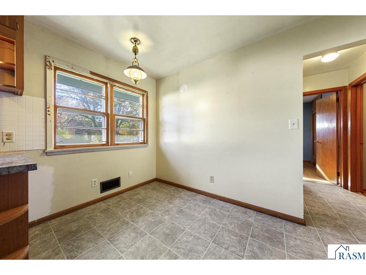 1043 Chase Avenue Gibbon MN 55334 7038921 image14