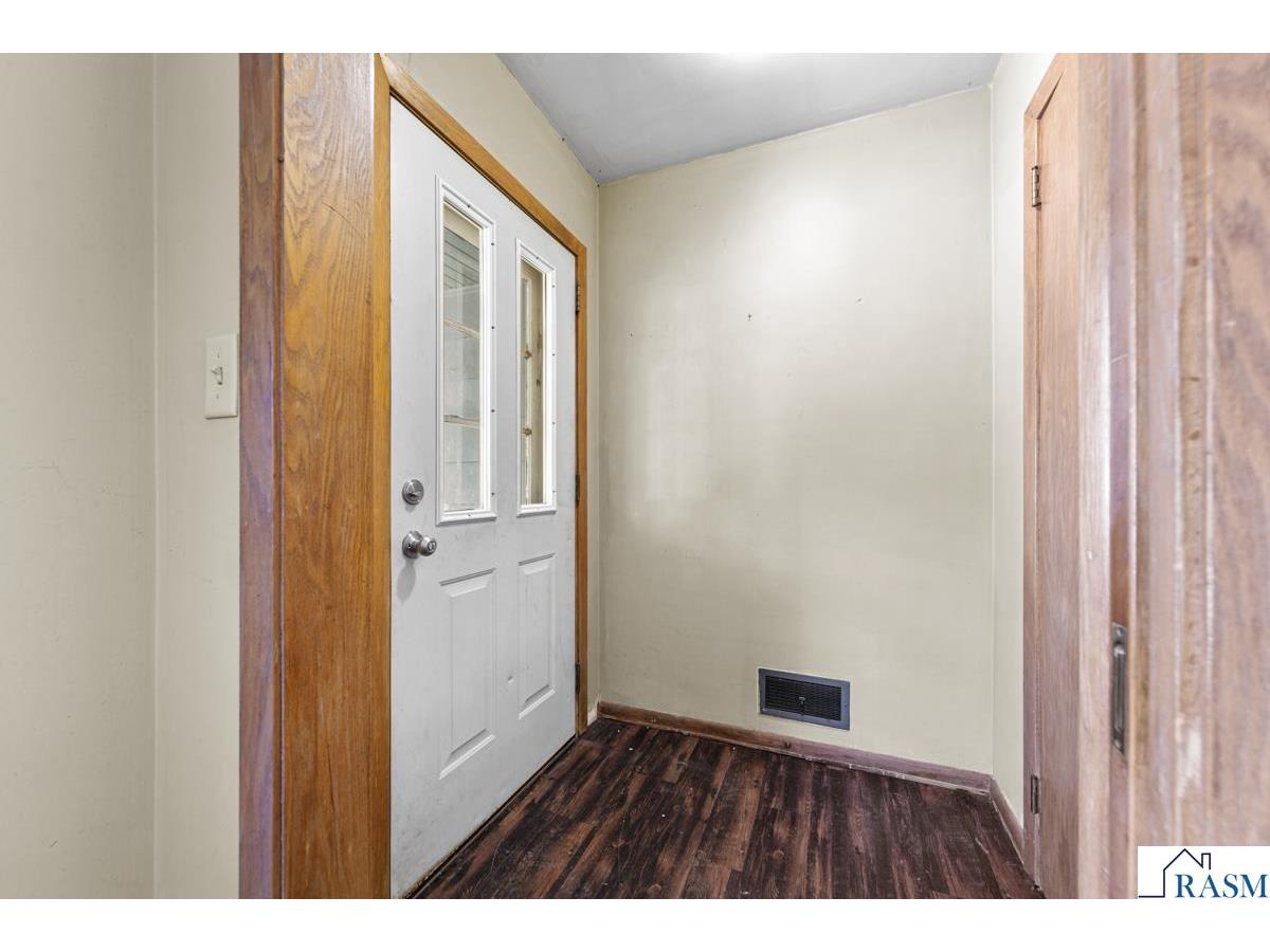 1043 Chase Avenue Gibbon MN 55334 7038921 image4