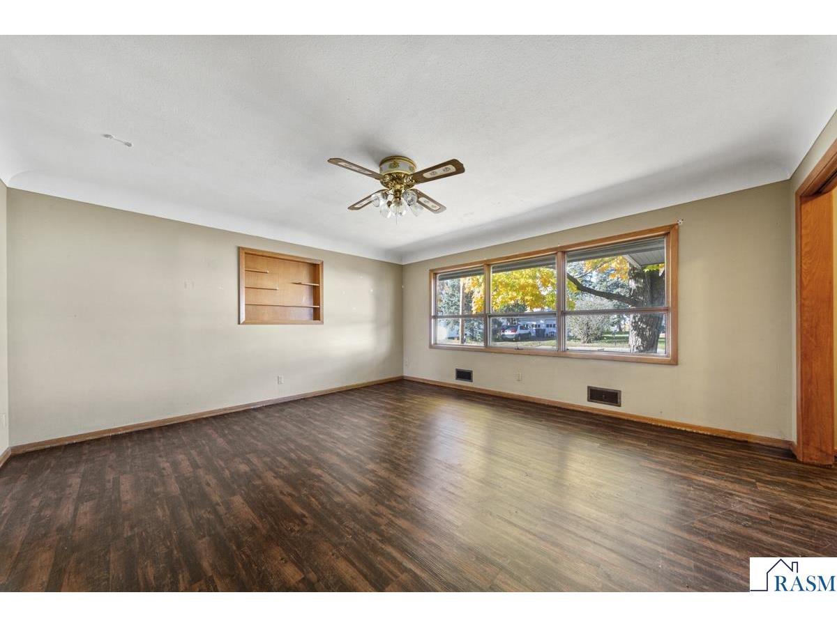 1043 Chase Avenue Gibbon MN 55334 7038921 image5