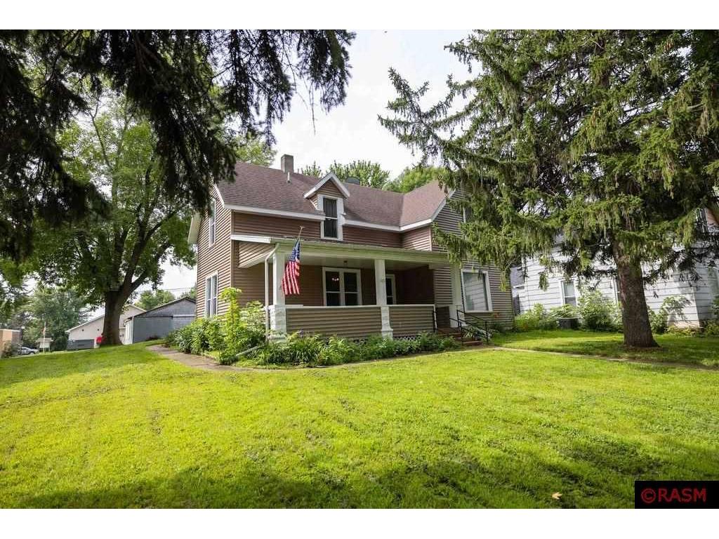 105 NW Park Avenue Elysian MN 56028 7038277 image1
