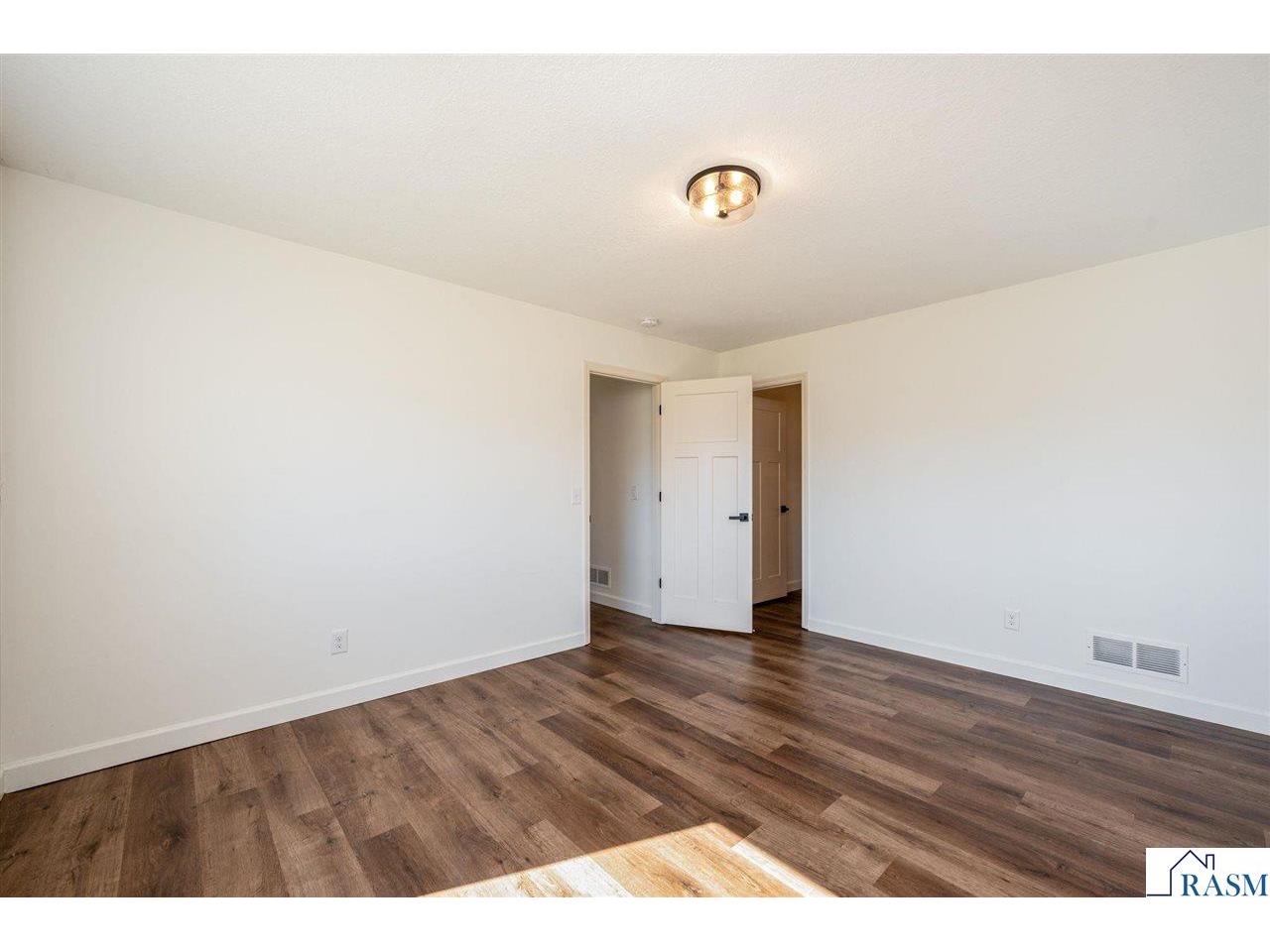 1051 Sakatah Court Madison Lake MN 56063 7039240 image36