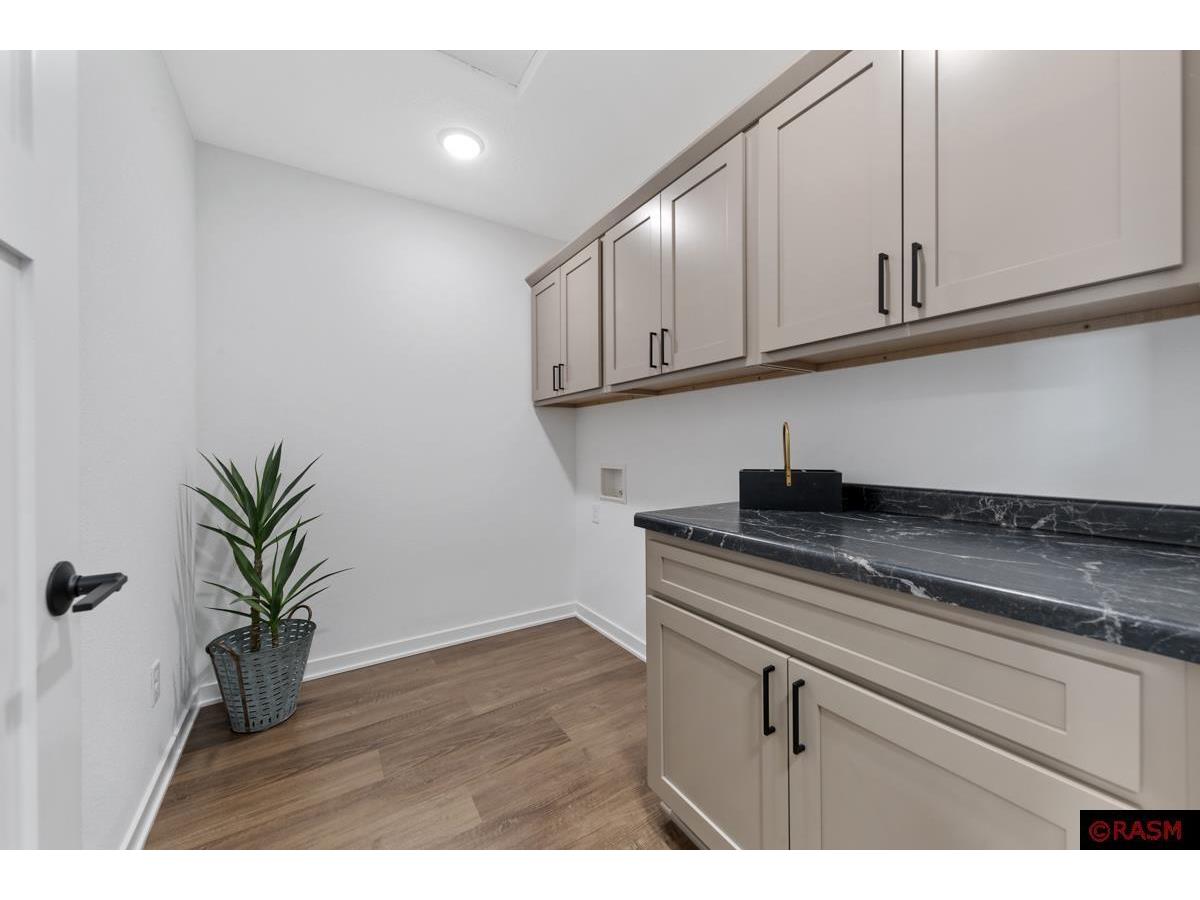 106 E Connie Lane Eagle Lake MN 56024 7038481 image26