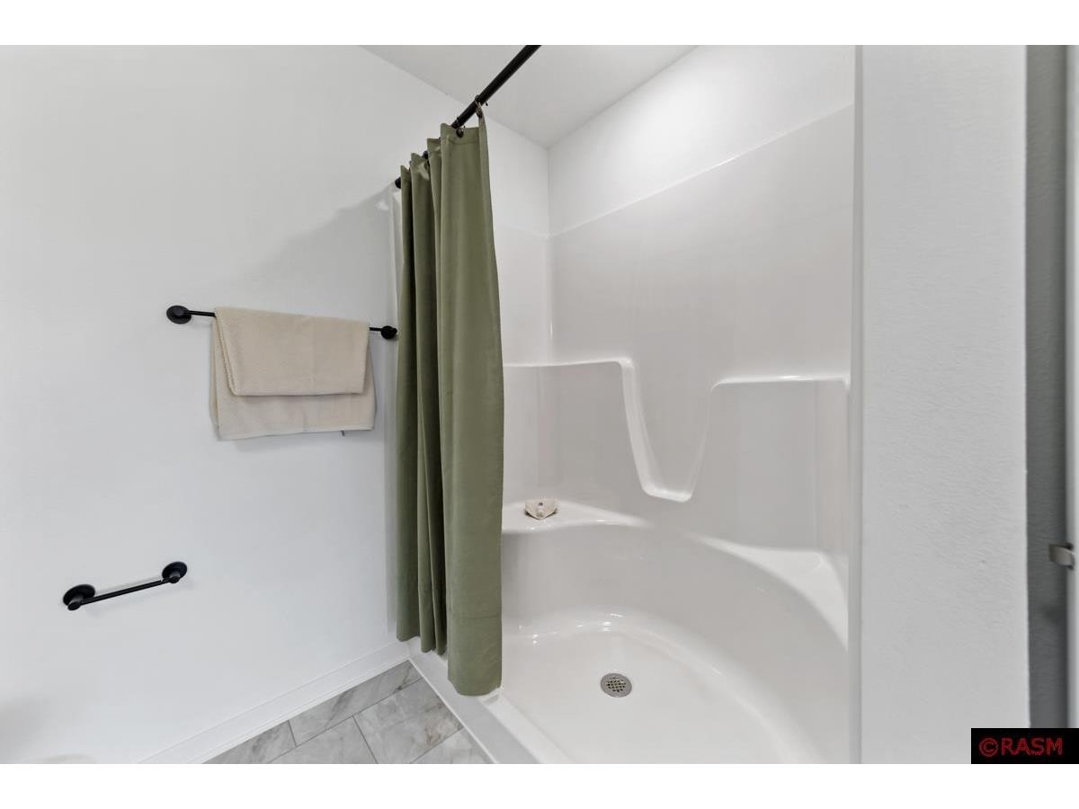 106 E Connie Lane Eagle Lake MN 56024 7038481 image32