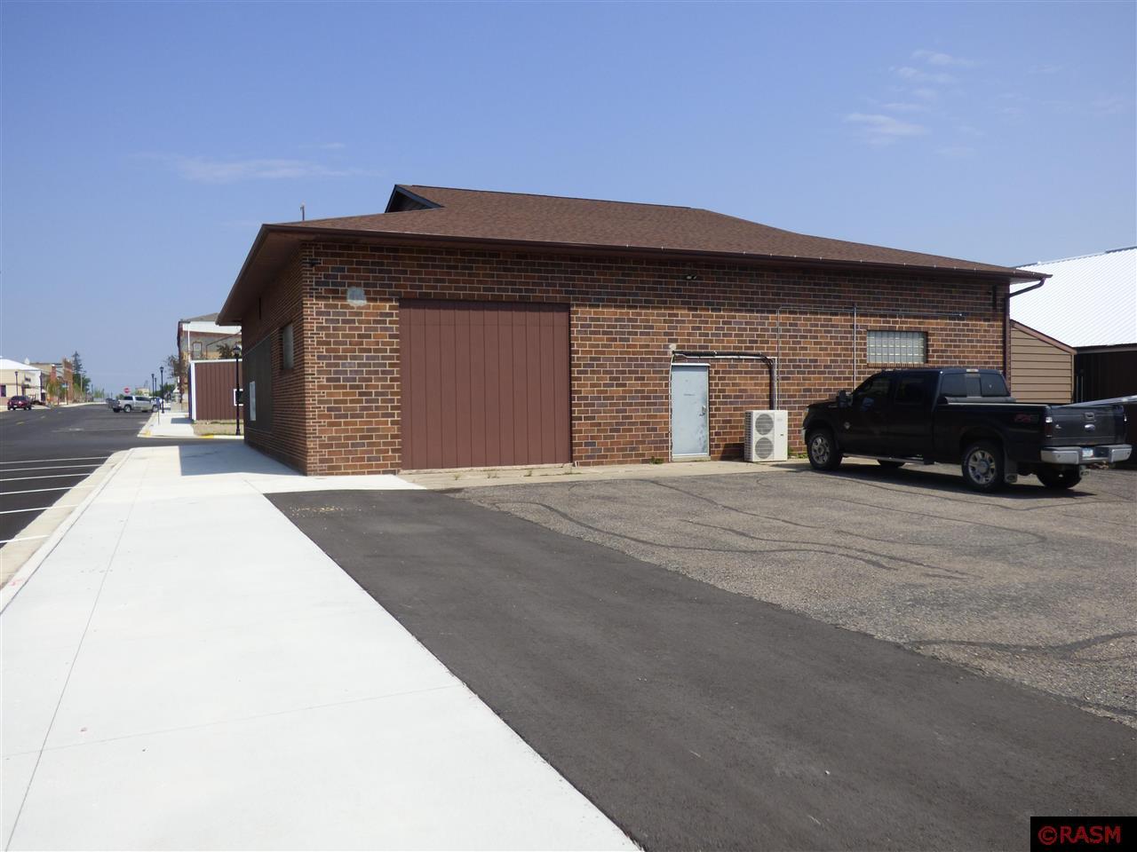 106 N Renville Street Winthrop MN 55396 7037535 image4