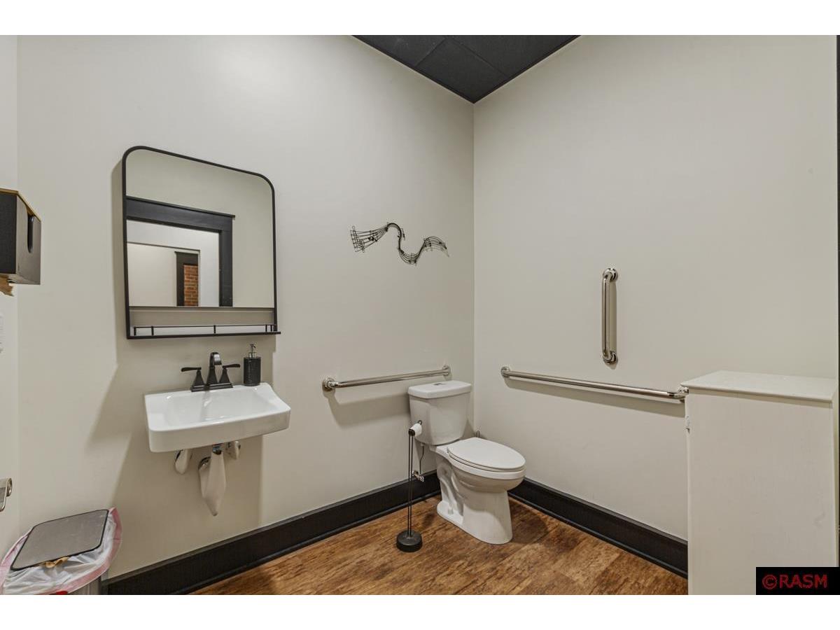 106 N Main Street Le Sueur MN 56058 7036934 image18