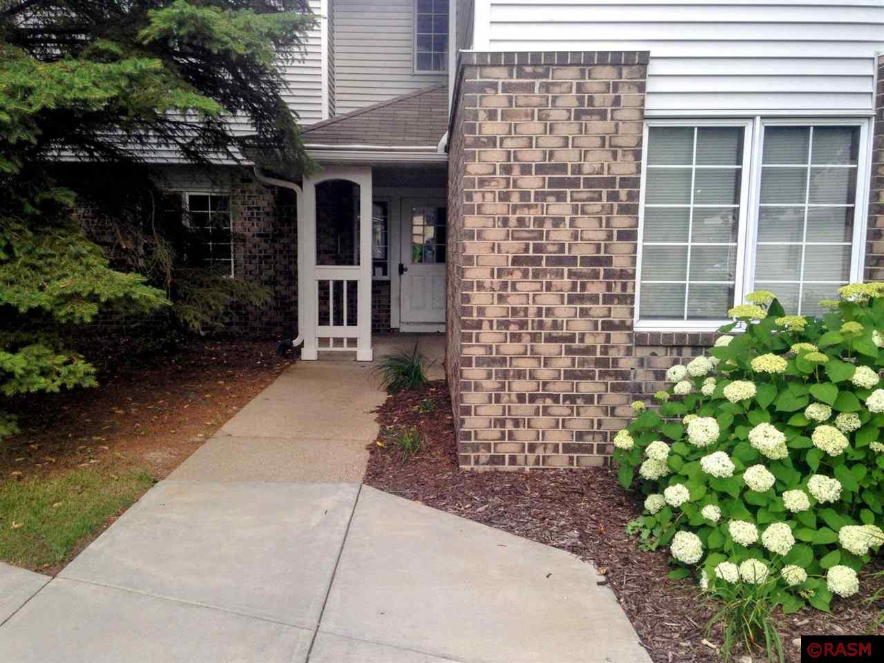 1063 Duckwood Drive Eagan MN 55123 7033125 image1