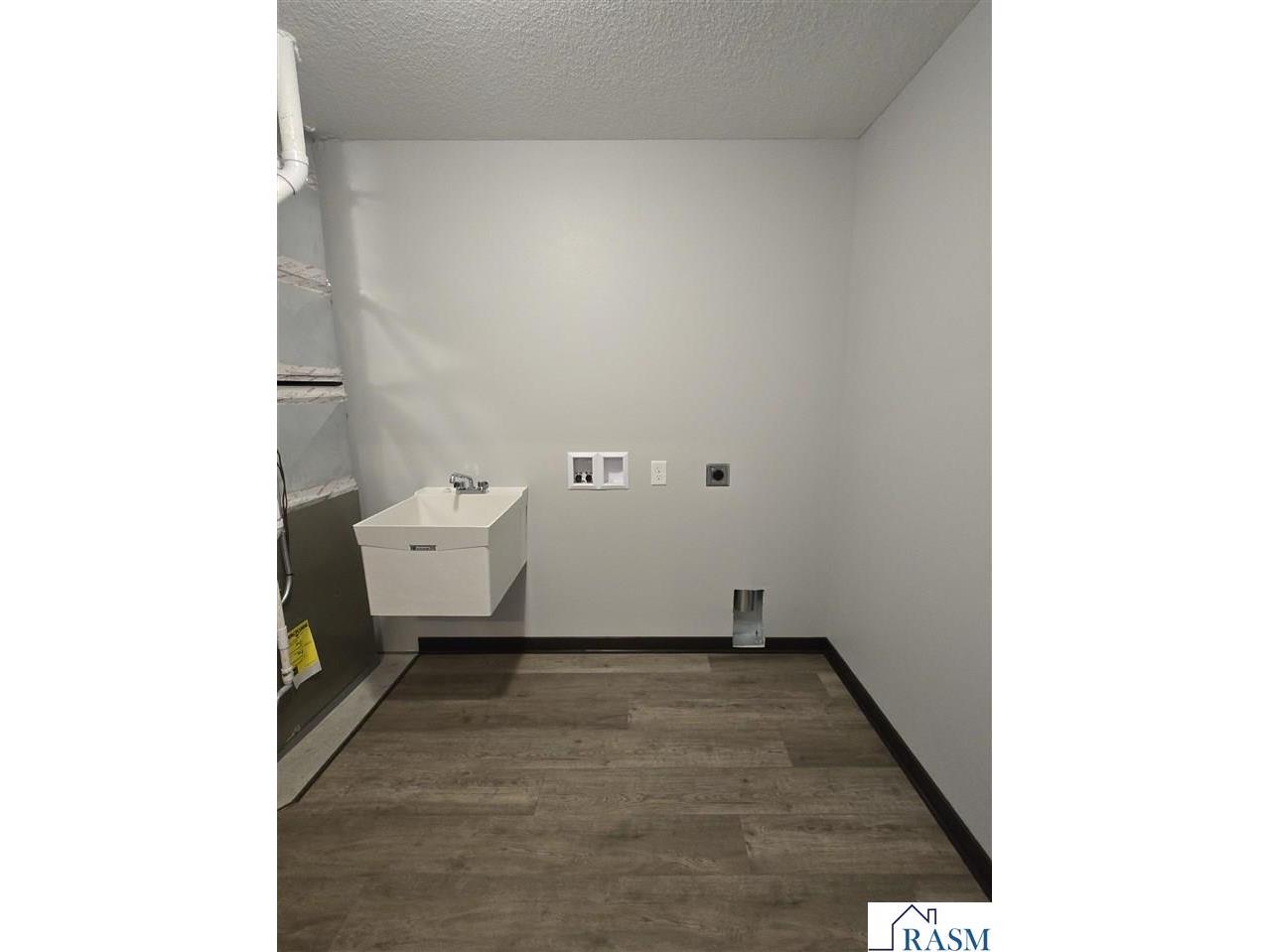 1066 Cullen Street Saint Peter MN 56082 7039965 image11