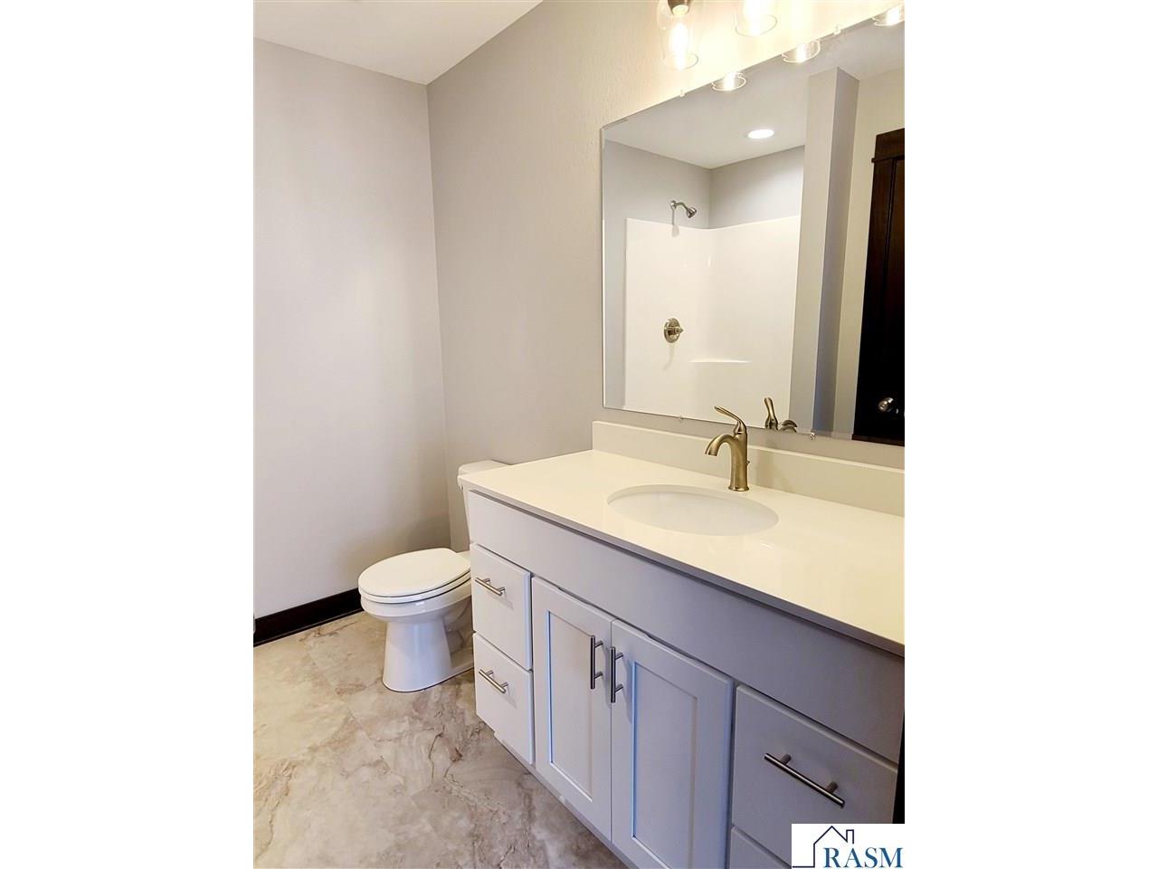 1066 Cullen Street Saint Peter MN 56082 7039965 image18