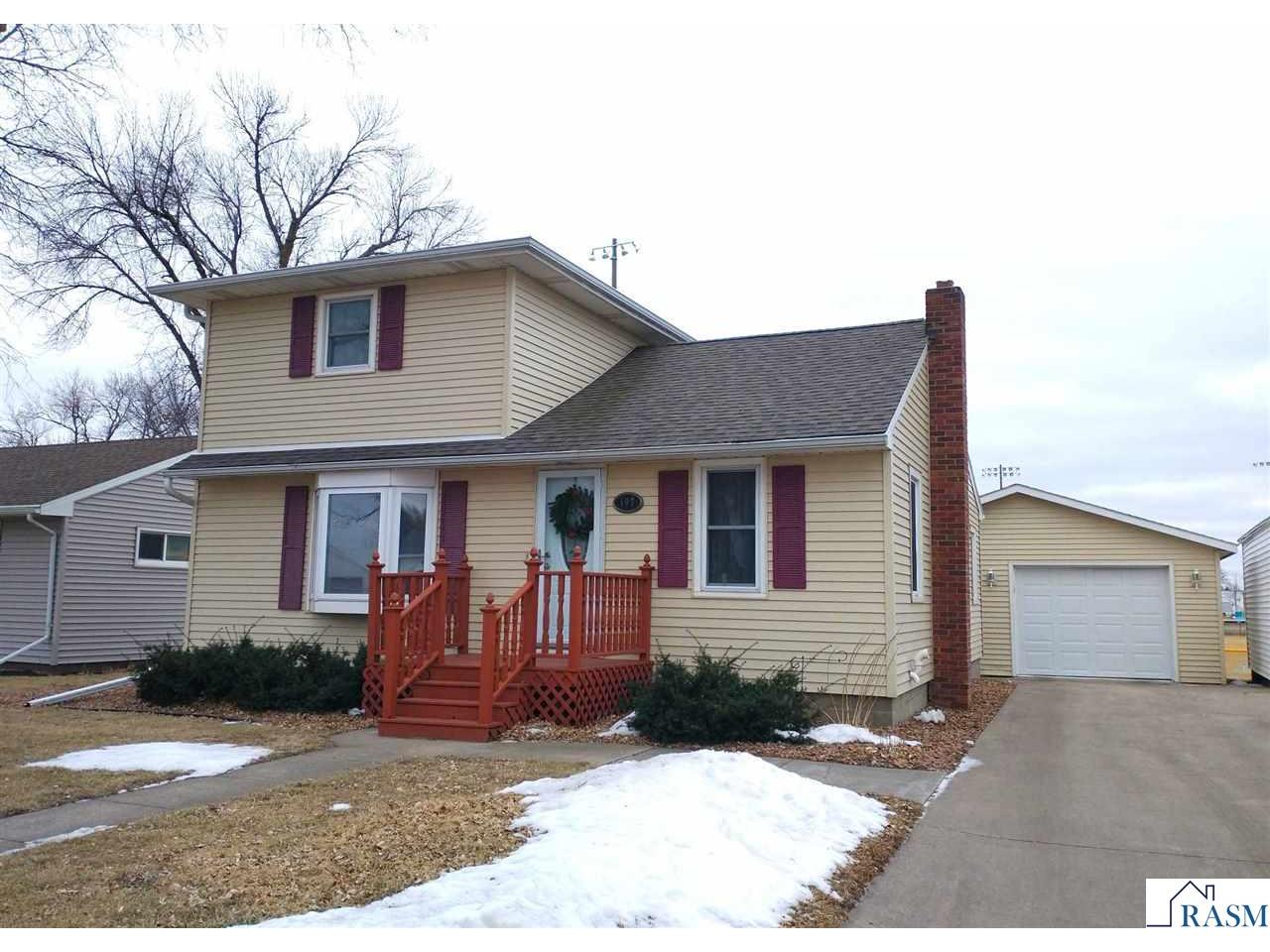 107 SE 4th Street Fairfax MN 55332 7036627 image1