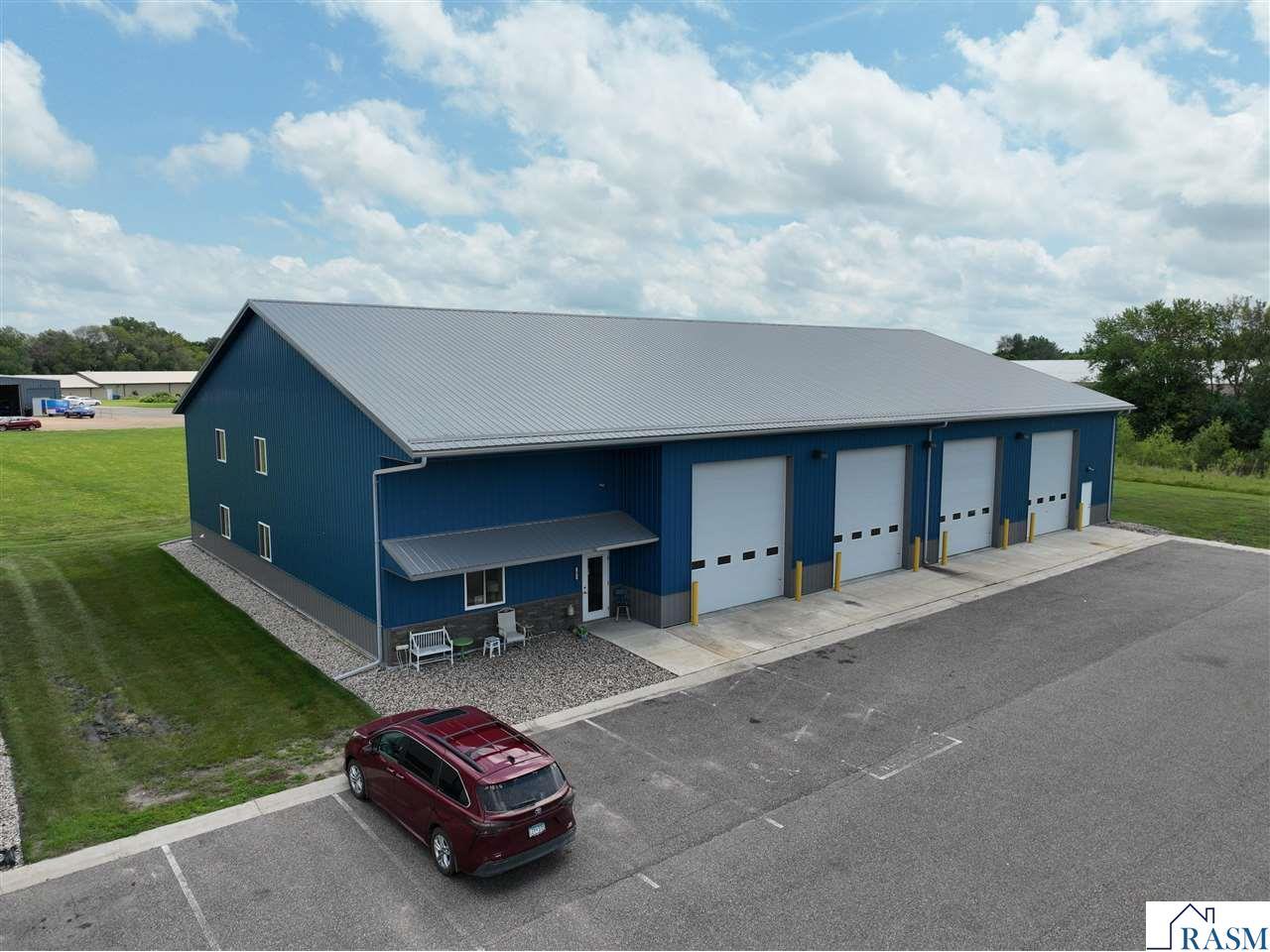 1072 S Victory Drive Mankato MN 56001 7038930 image1