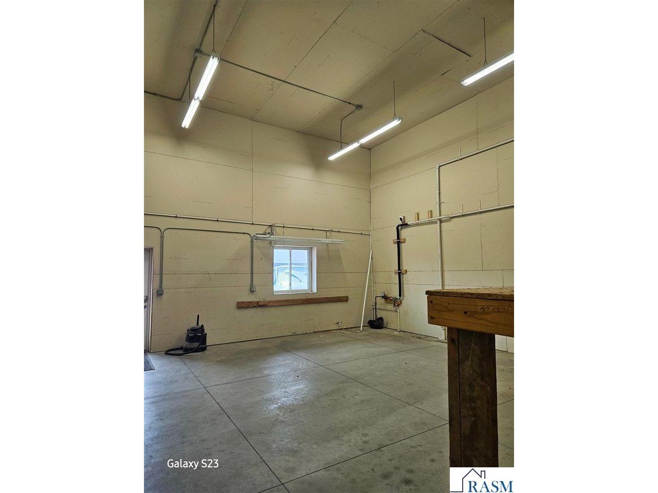 1072 S Victory Drive Mankato MN 56001 7038930 image5