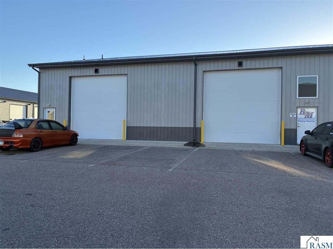 1076 A & B S Victory Drive Mankato MN 56001 7038706 image1