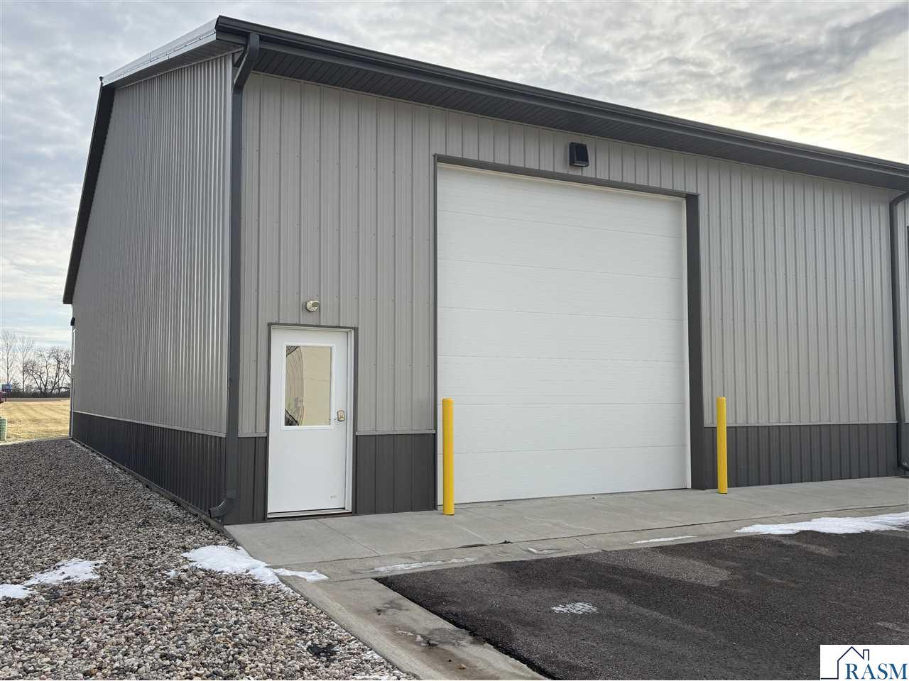 1076 A S Victory Drive Mankato MN 56001 7038496 image1