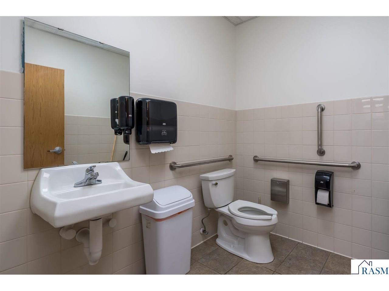 108 S Minnesota Avenue Saint Peter MN 56082 7038973 image21